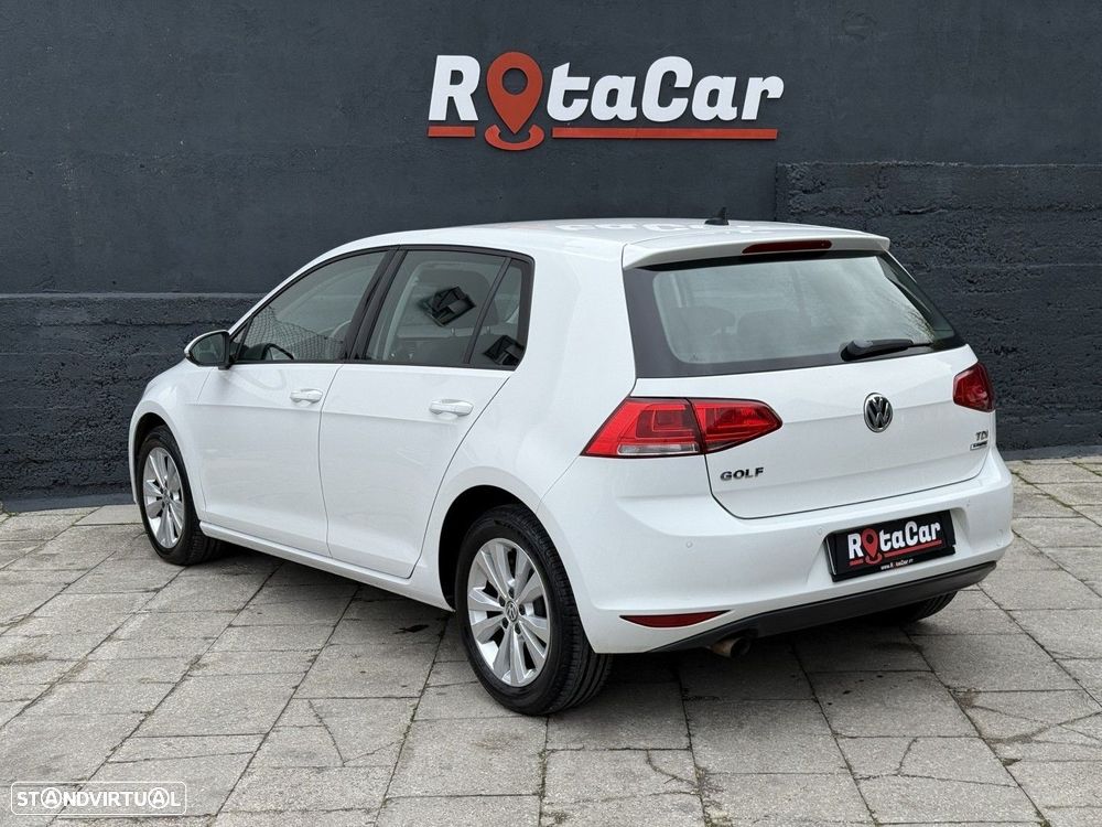 VW Golf 1.6 TDi Confortline DSG - 7