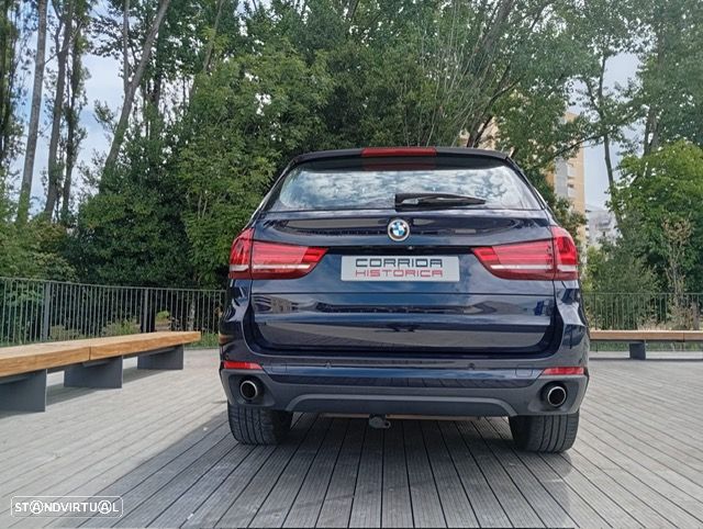 BMW X5 25 d sDrive Comfort 7L - 4