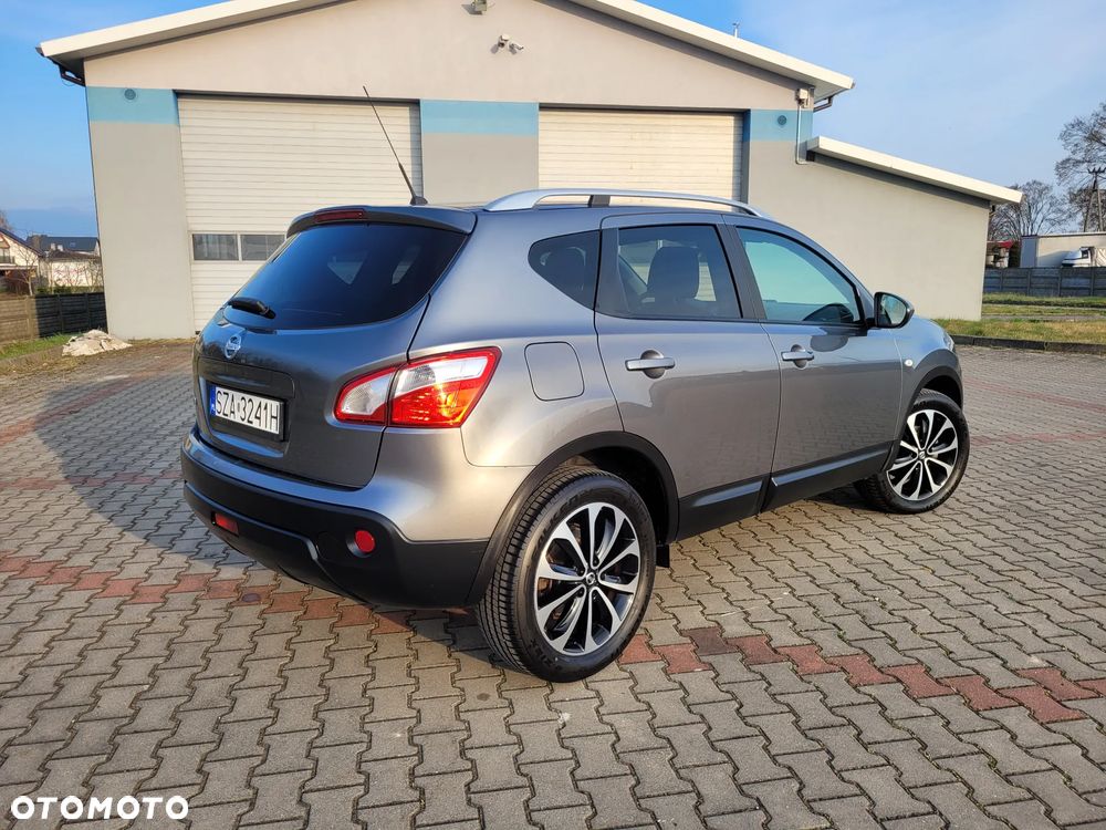 Nissan Qashqai - 12