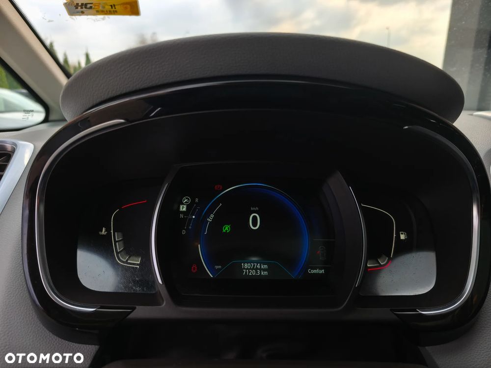 Renault Espace 1.6 dCi Energy Initiale Paris EDC 7os - 13