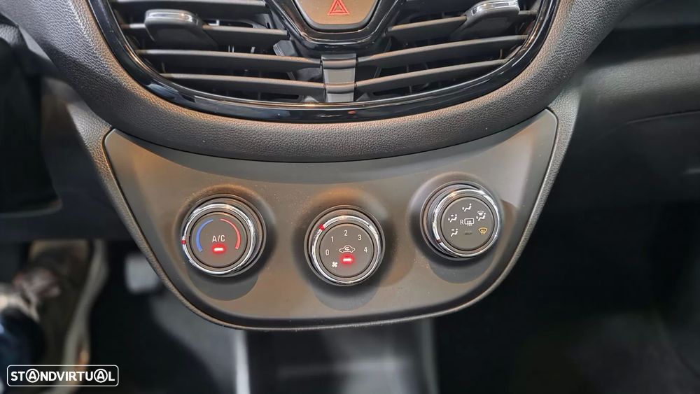 Opel Karl 1.0 Rocks FlexFuel - 10