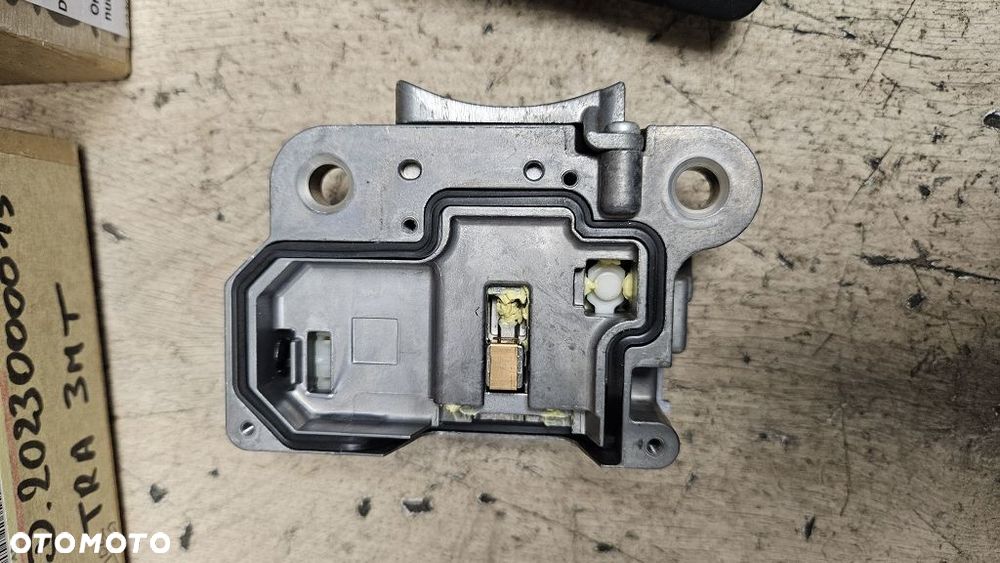 Blokada kierownicy Honda X-ADV 750 Forza  06351-MKV-305 - 2