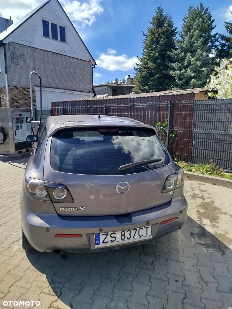 Mazda 3 - 15