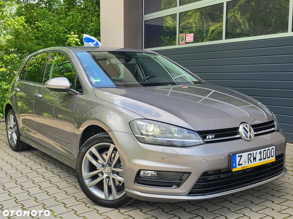 Volkswagen Golf - 16