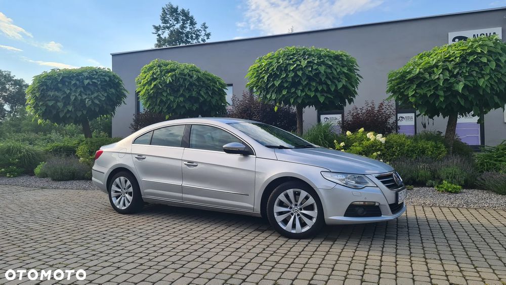 Volkswagen Passat CC 2.0 TDI DPF DSG - 1