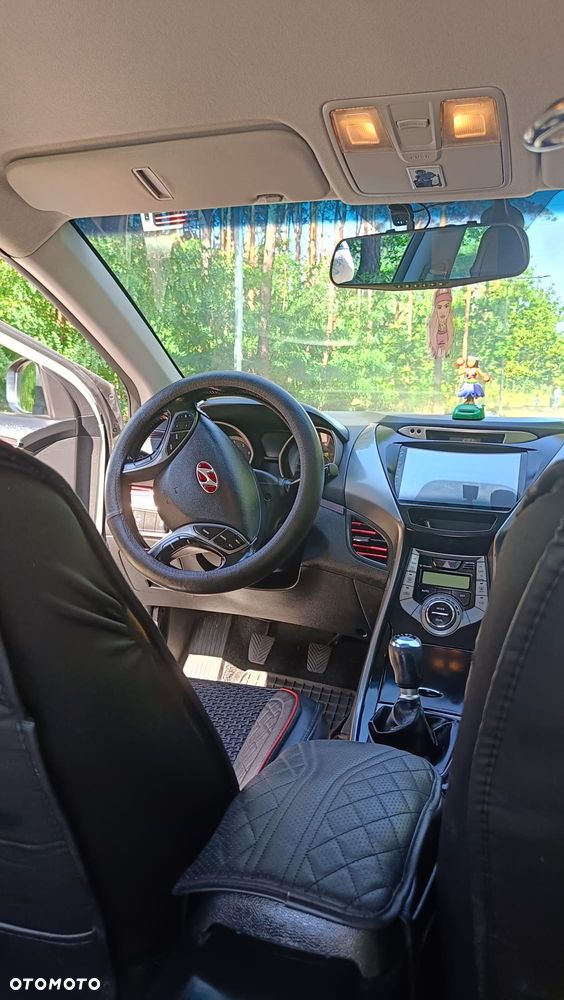 Hyundai Elantra 1.6 Comfort - 10