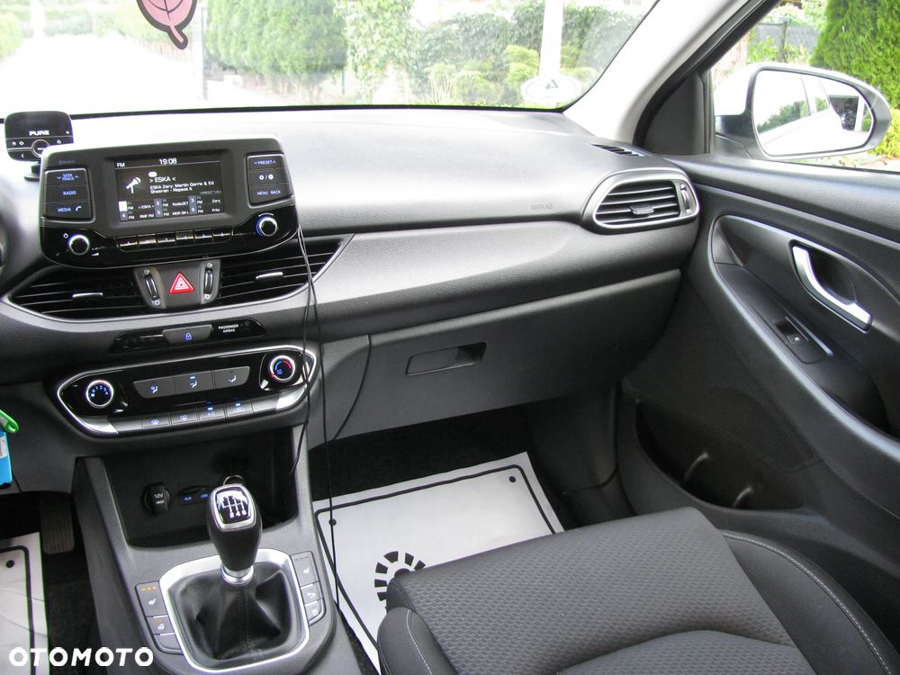Hyundai i30 1.4 T-GDI Trend - 24