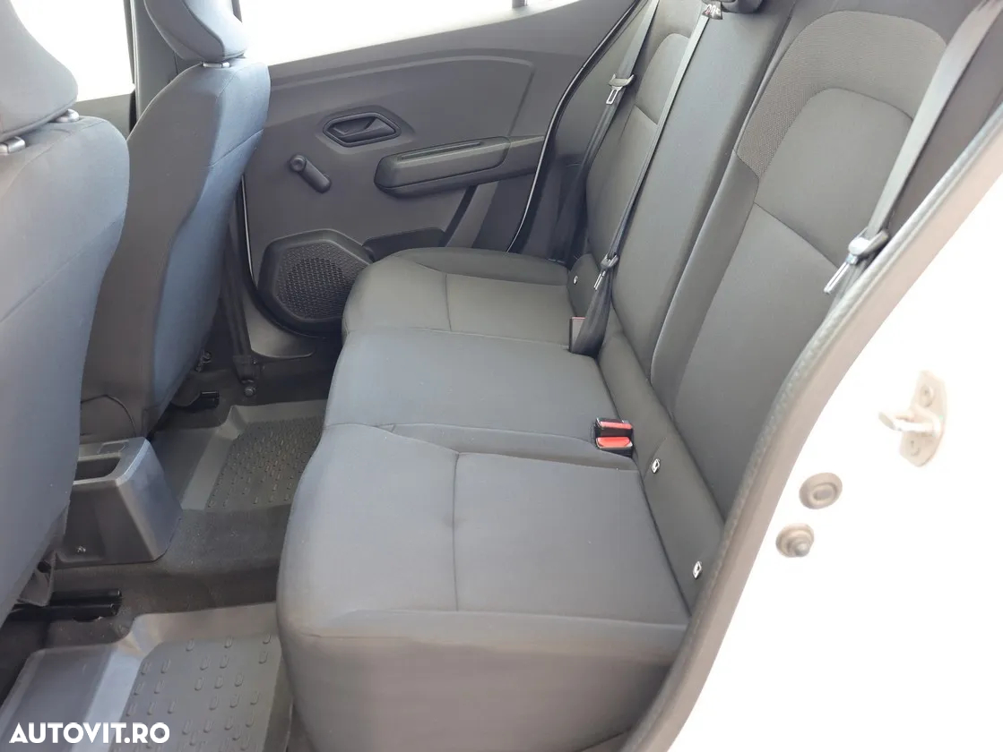 Dacia Logan - 11