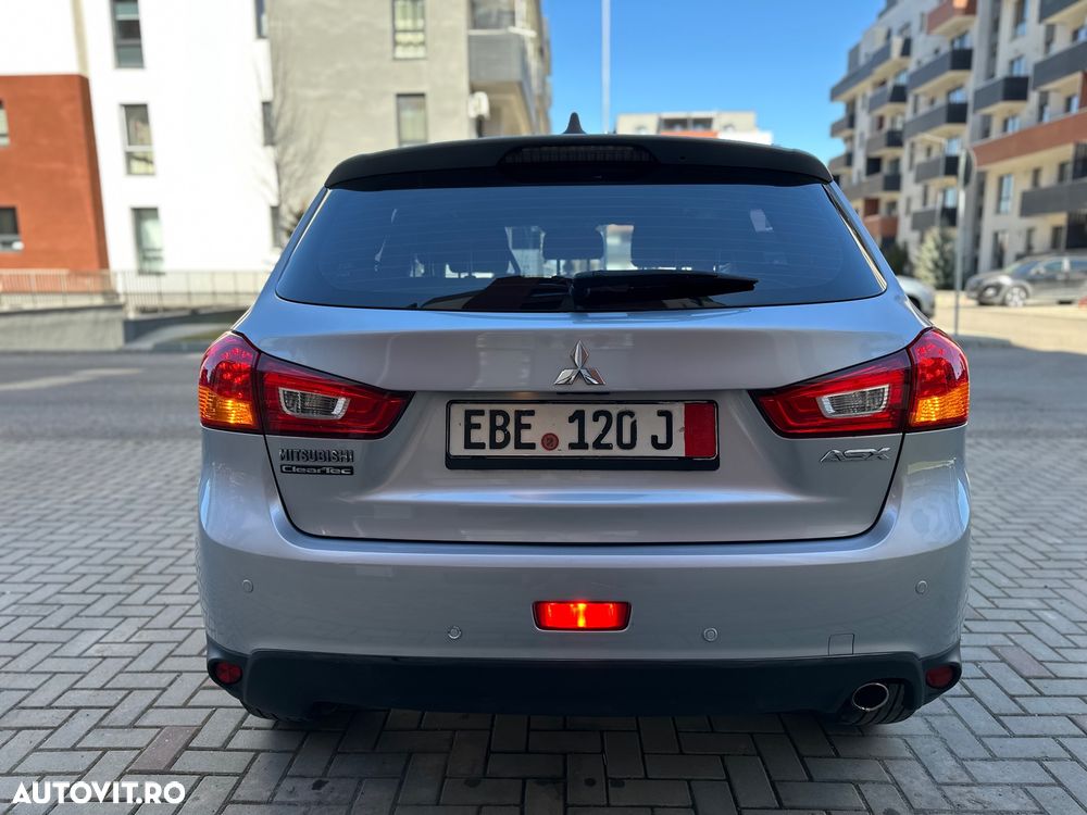 Mitsubishi ASX 1.6 DI-D 2WD Plus - 10