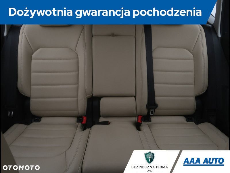 Volkswagen Golf Sportsvan - 11