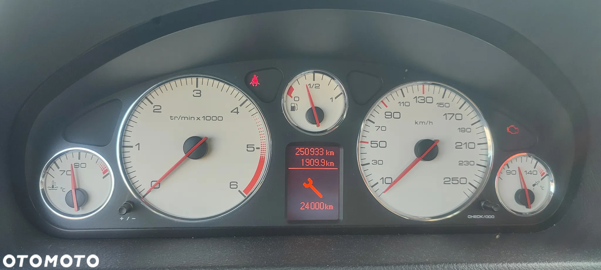 Peugeot 407 2.0 HDI Intense - 10