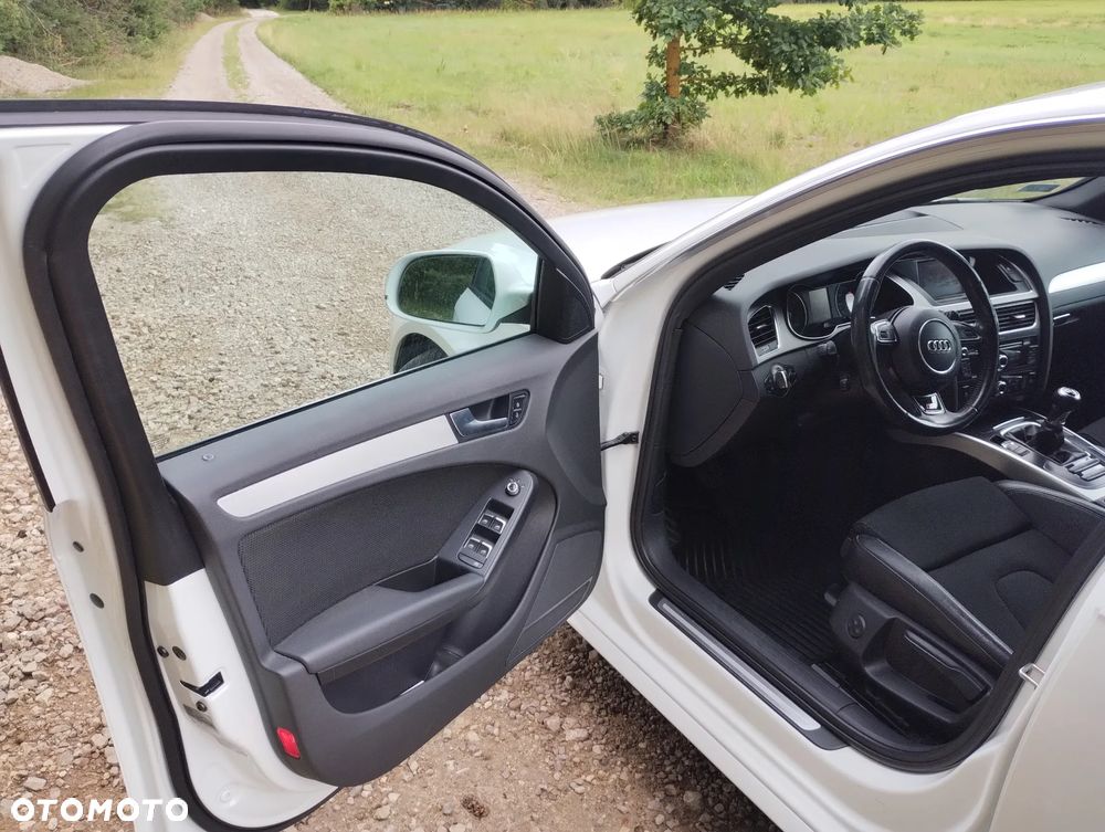 Audi A4 Avant 2.0 TDI e DPF S line Sportpaket - 13