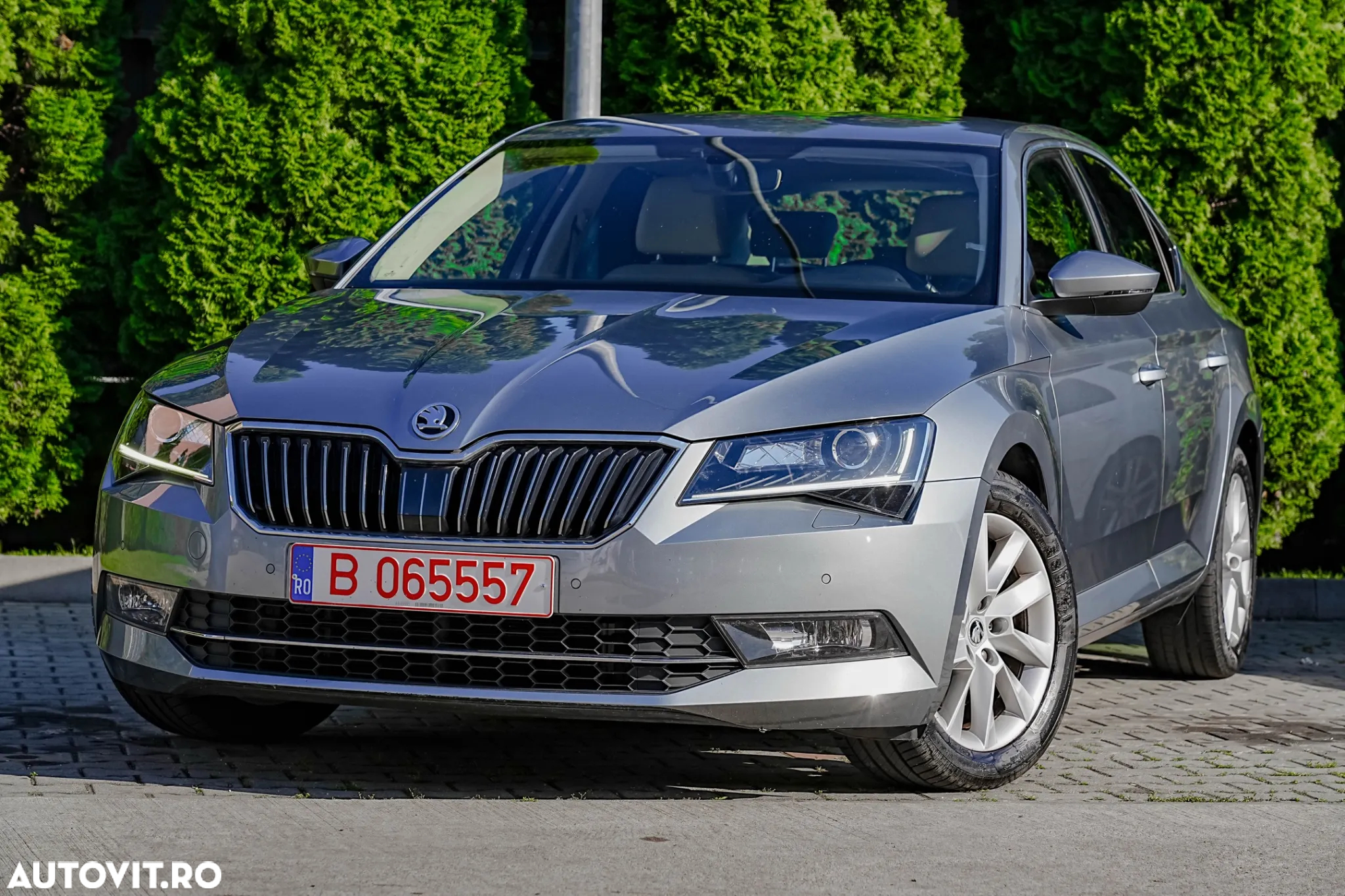 Skoda Superb 1.4 TSI ACT DSG SportLine - 3