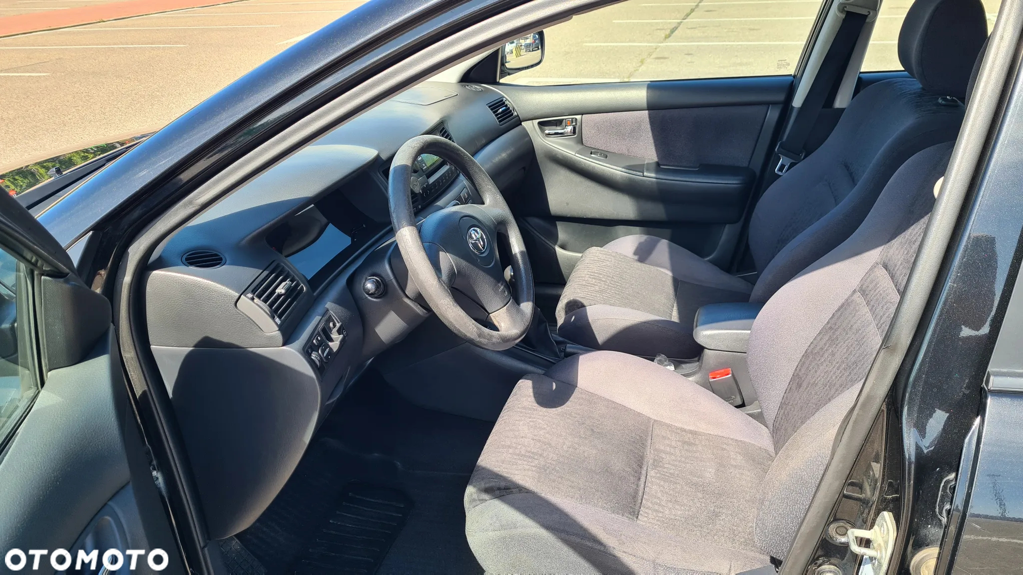 Toyota Corolla 1.4 VVT-i Base - 11