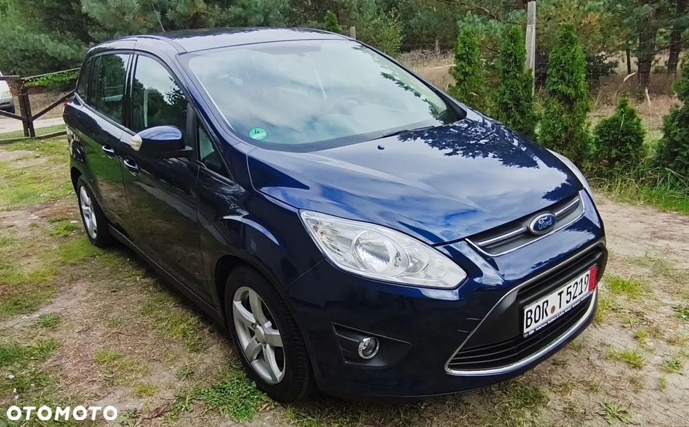 Ford Grand C-MAX - 27