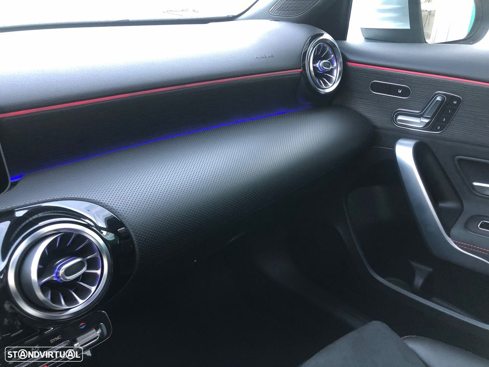 Mercedes-Benz A 180 Limousine d AMG Line Aut. - 37