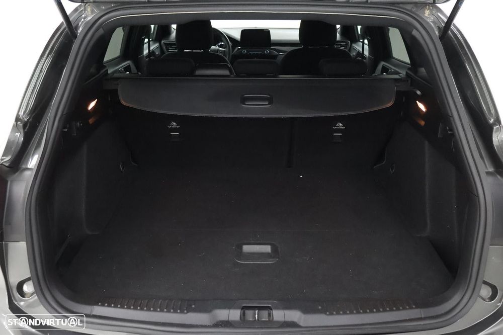 Ford Focus SW 1.0 EcoBoost MHEV ST-Line - 6