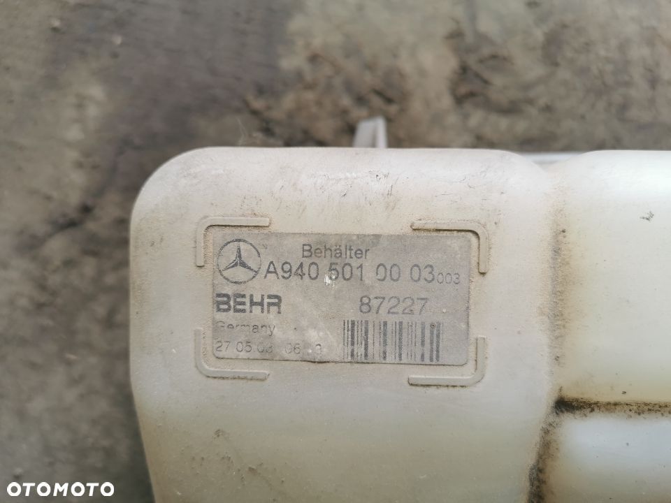 ZBIORNIK PŁYNU CHŁODZĄCEGO MERCEDES ATEGO AXOR * - 2