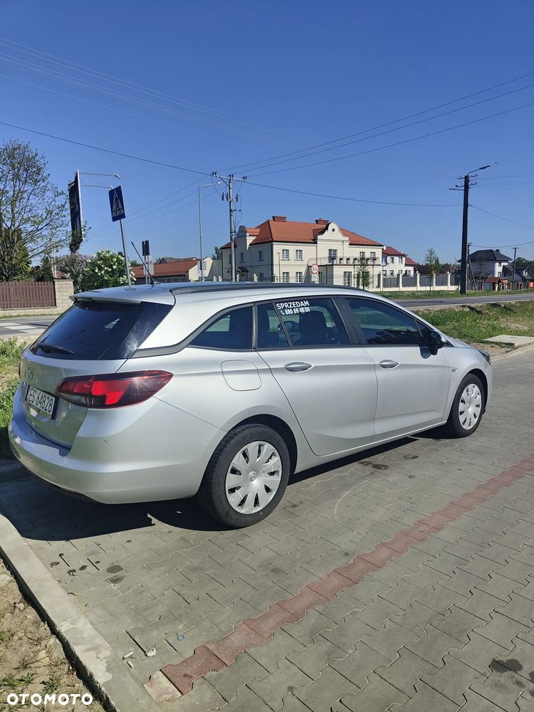 Opel Astra 1.6 CDTI Dynamic S&S - 4