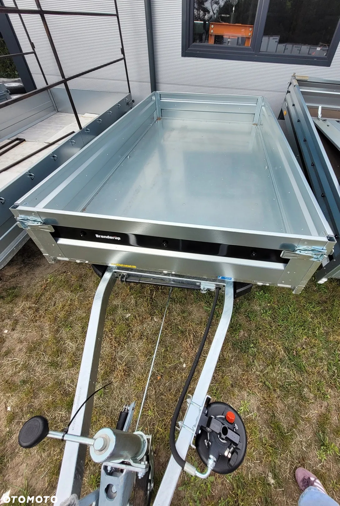 Brenderup Przyczepa wywrotka 4260TB 1800kg 285X143cm kipper w tył - 3