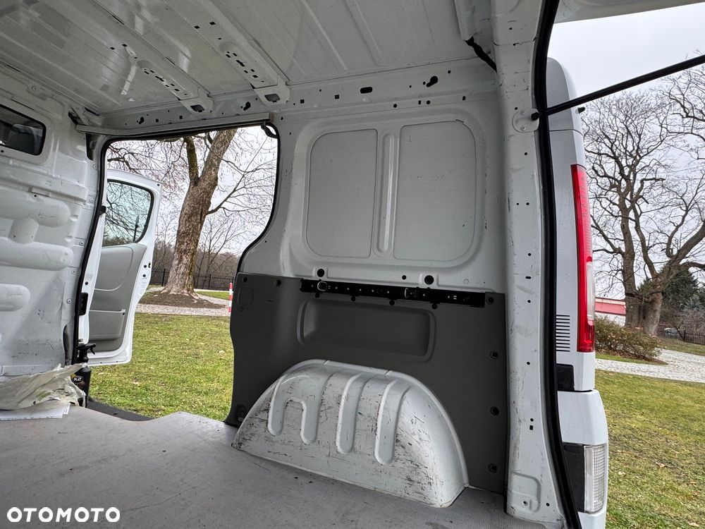 Nissan Primastar - 30