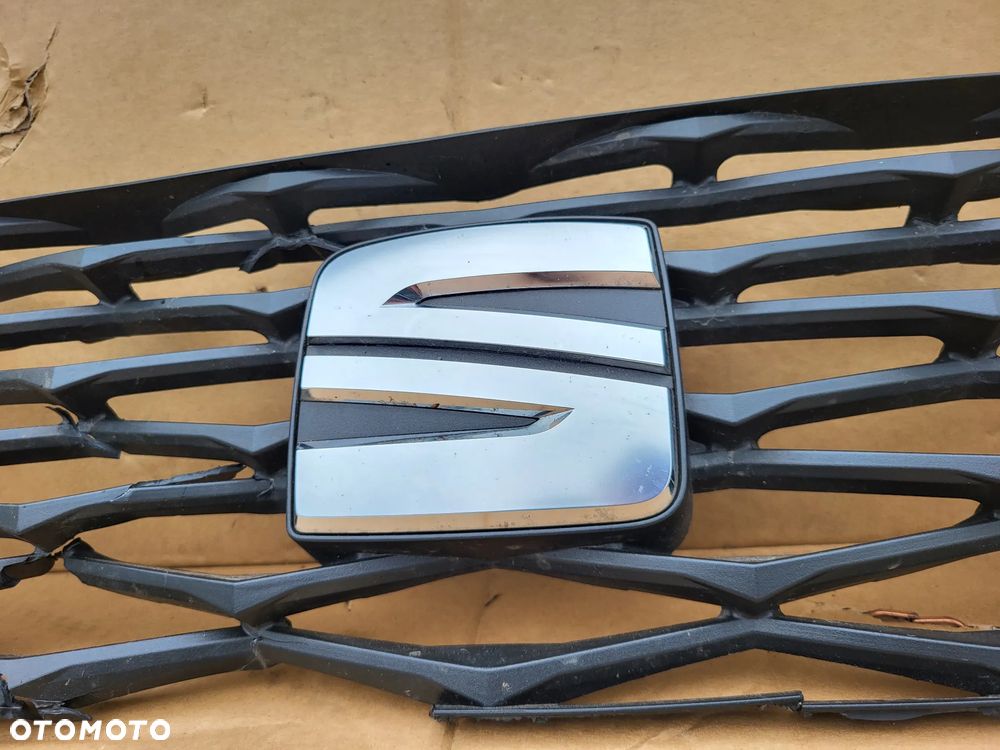 LOGO ZNACZEK ATRAPY SEAT TERRACO - 2