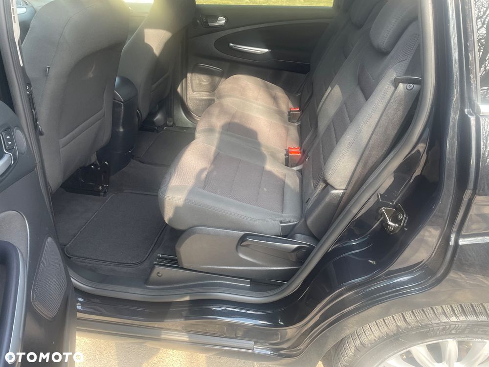 Ford S-Max 2.0 TDCi DPF Business Edition - 22