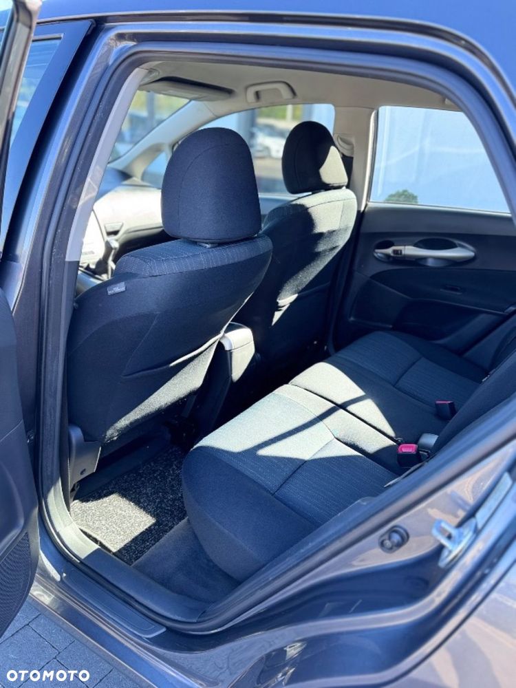 Toyota Auris - 25