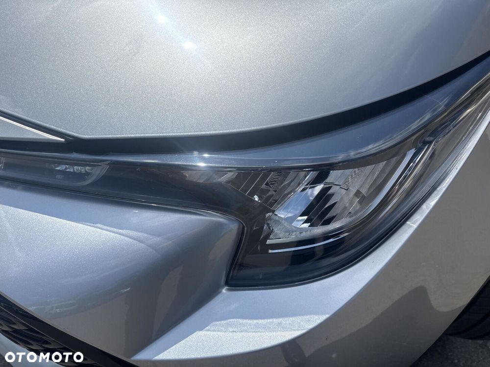 Toyota Corolla 1.8 Hybrid Comfort - 31