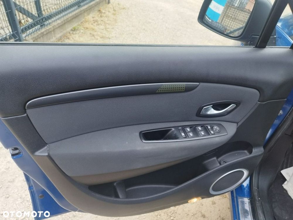 Renault Scenic - 3