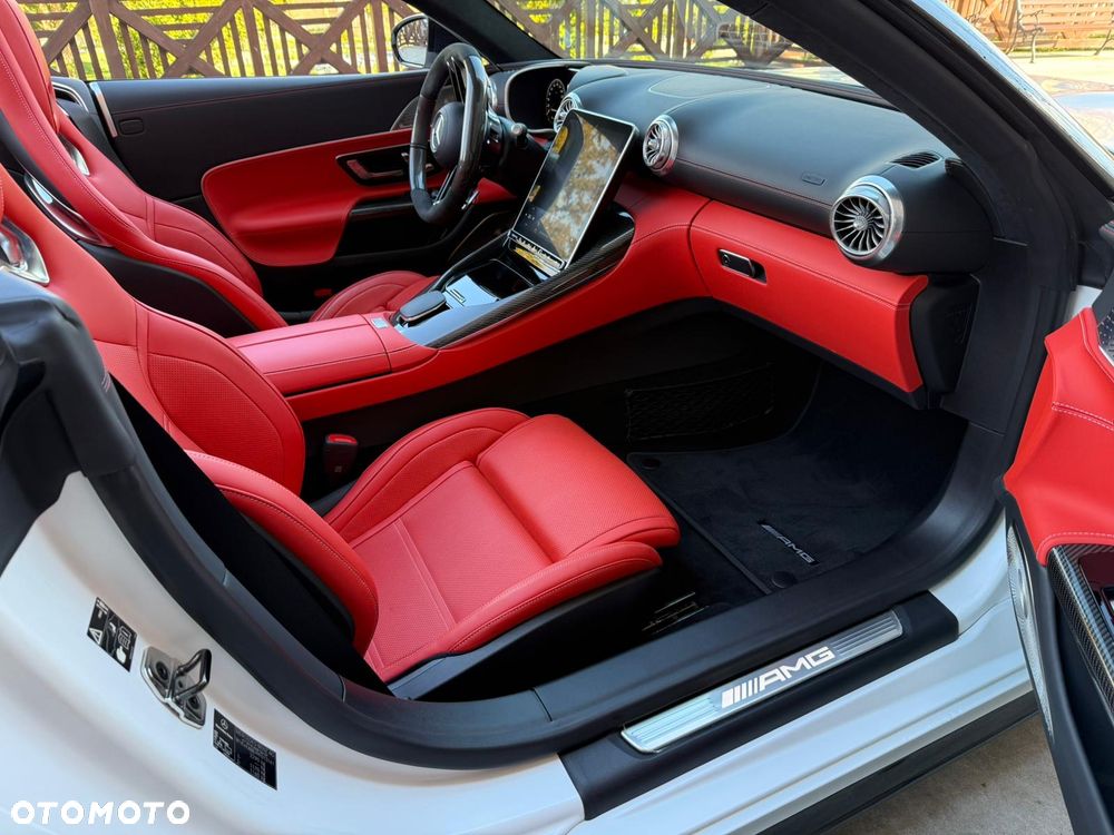 Mercedes-Benz SL AMG 63 4-Matic+ - 32