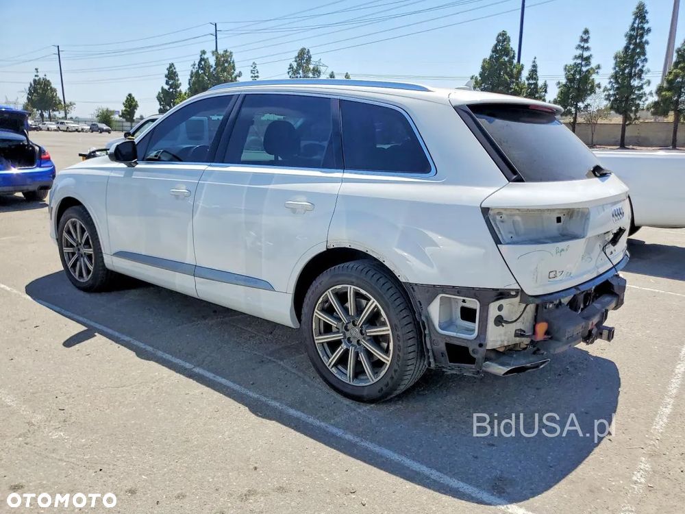 Audi Q7 3.0 TFSI Quattro Tiptronic - 2