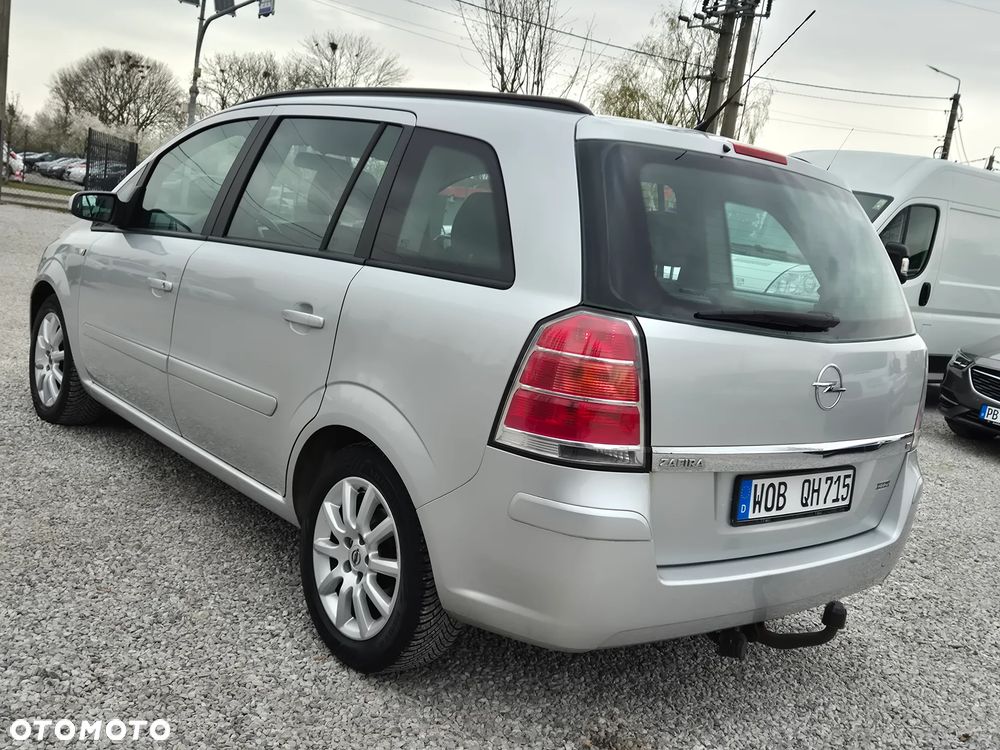 Opel Zafira 1.8 Innovation - 11