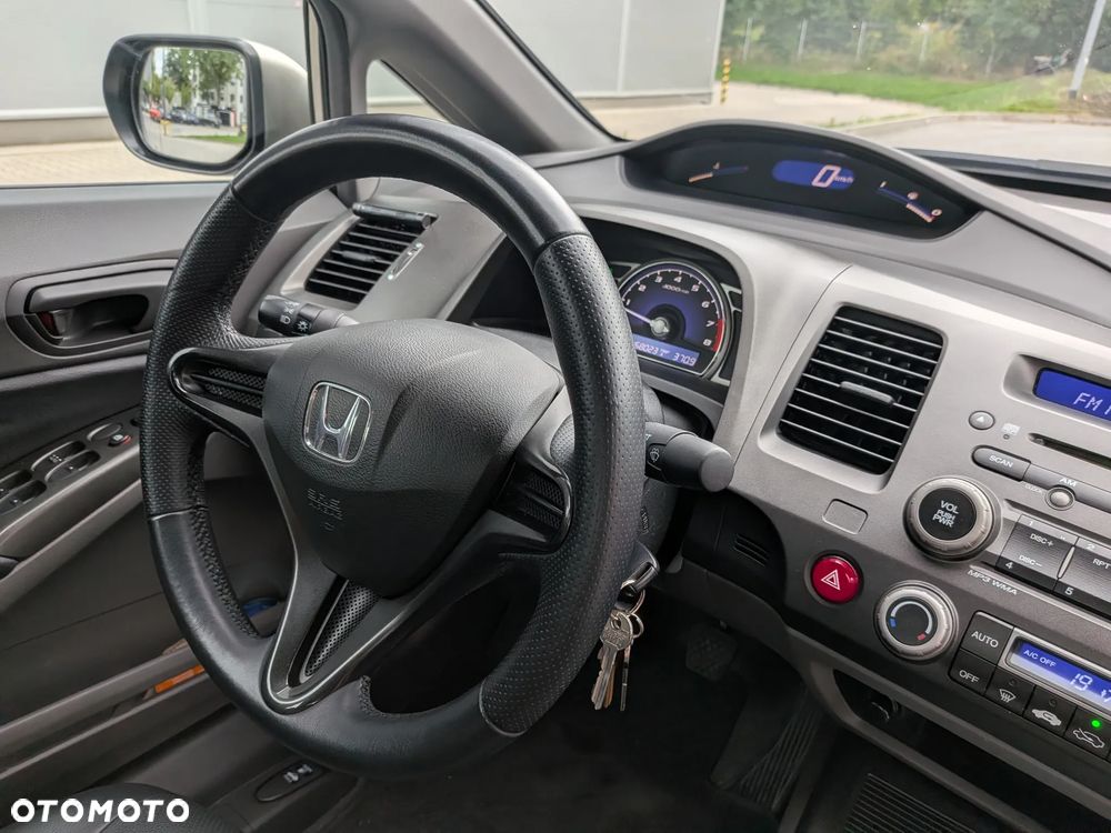 Honda Civic 1.8 Comfort - 16