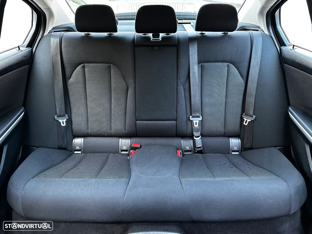 BMW 330 e Corporate Edition Auto - 48