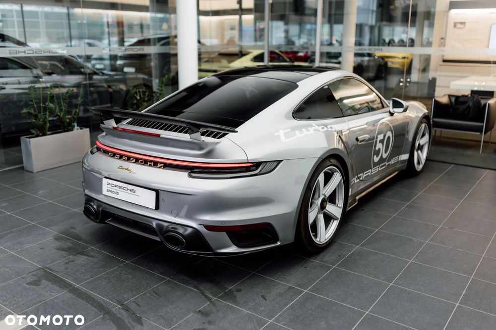 Porsche 911 Turbo 50 Years - 11