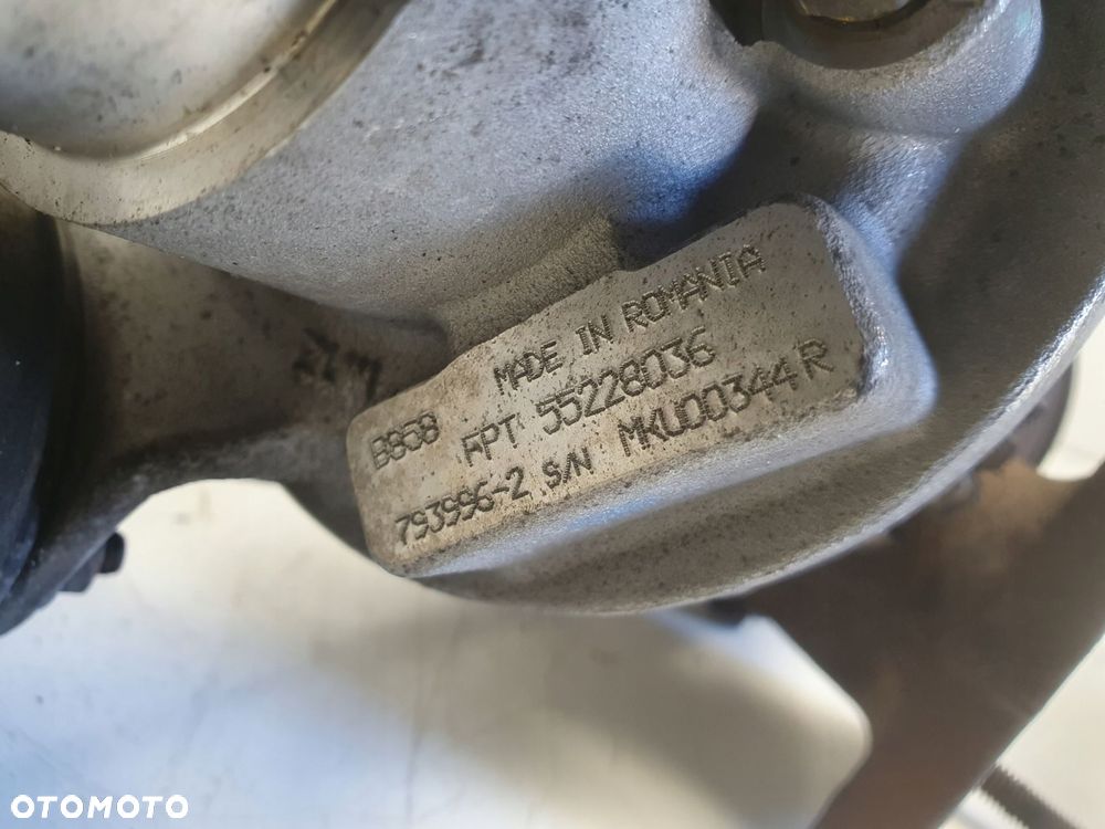 TURBOSPRĘŻARKA Alfa Romeo Mito 1.4 T-JET _ turbo 55228036 - 2