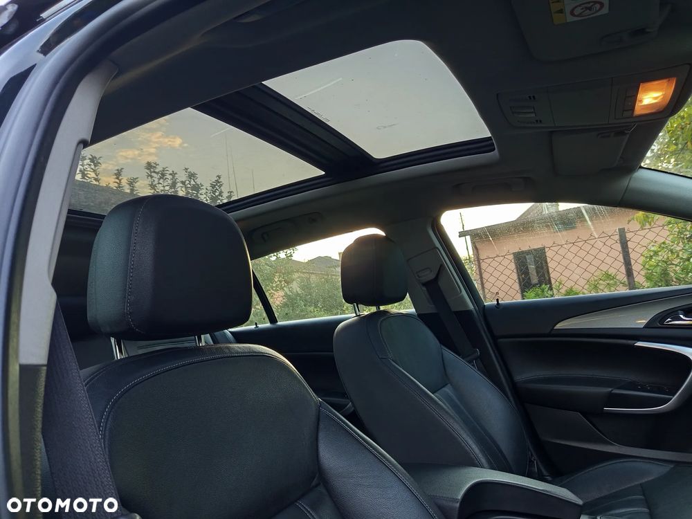 Opel Insignia - 11