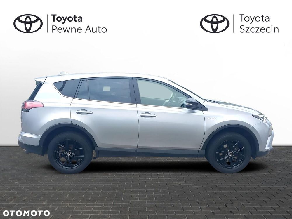 Toyota RAV4 Hybrid Premium 4x2 - 17