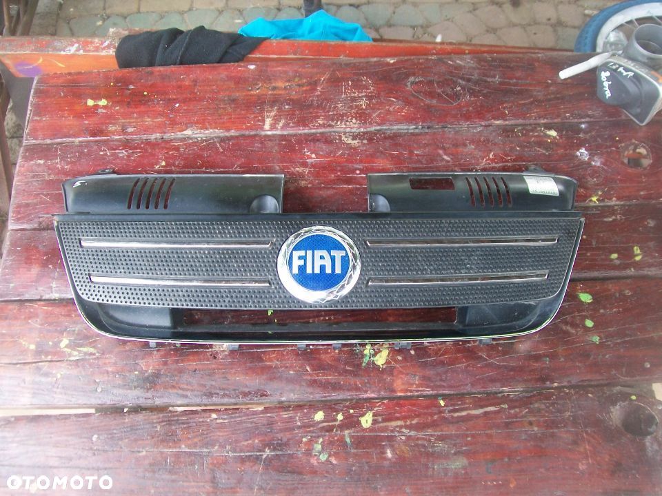 Atrapa Grill Fiat IDEA - 1