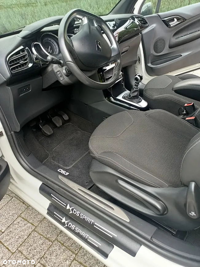 Citroën DS3 PureTech 130 Start & Stop SportChic - 11