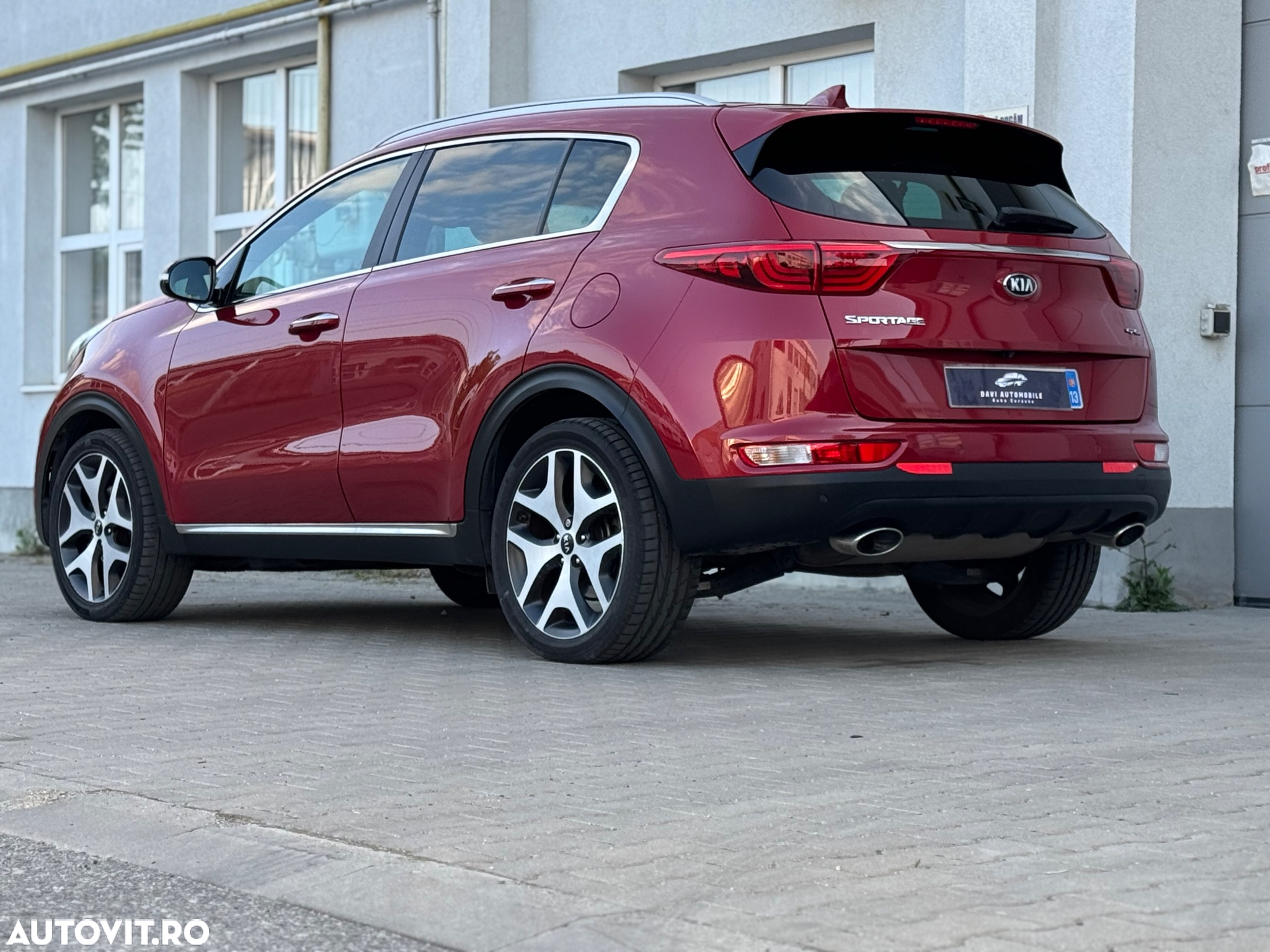 Kia Sportage - 16