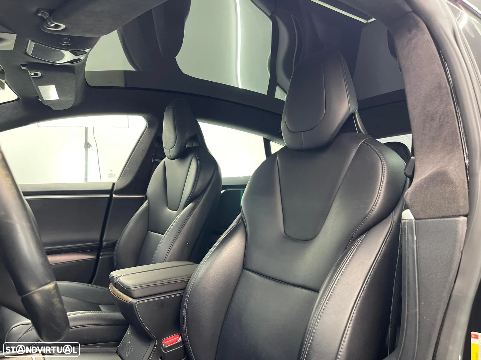 Tesla Model S 75 - 19