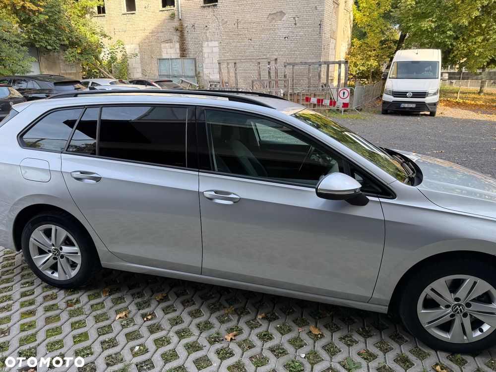 Volkswagen Golf 2.0 TDI SCR DSG Active - 9