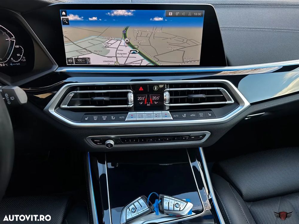 BMW X5 xDrive45e - 16