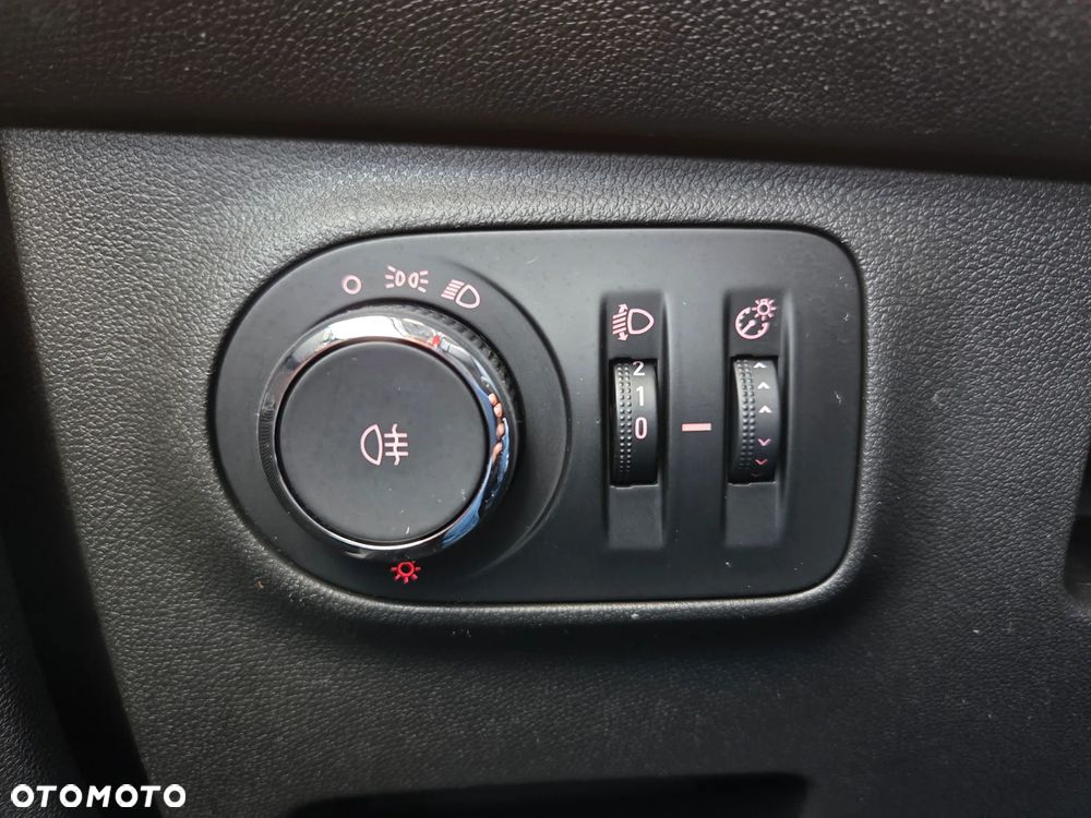 Opel Adam 1.2 Black Link - 35