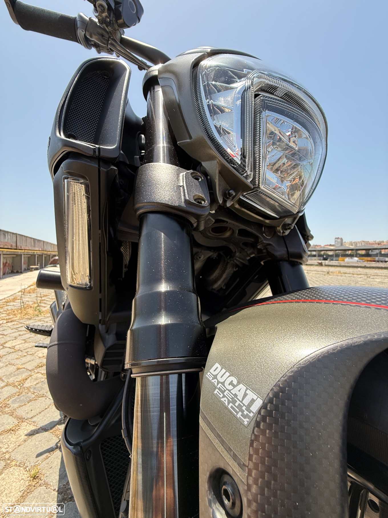 Ducati Diavel Carbon Edition - 27
