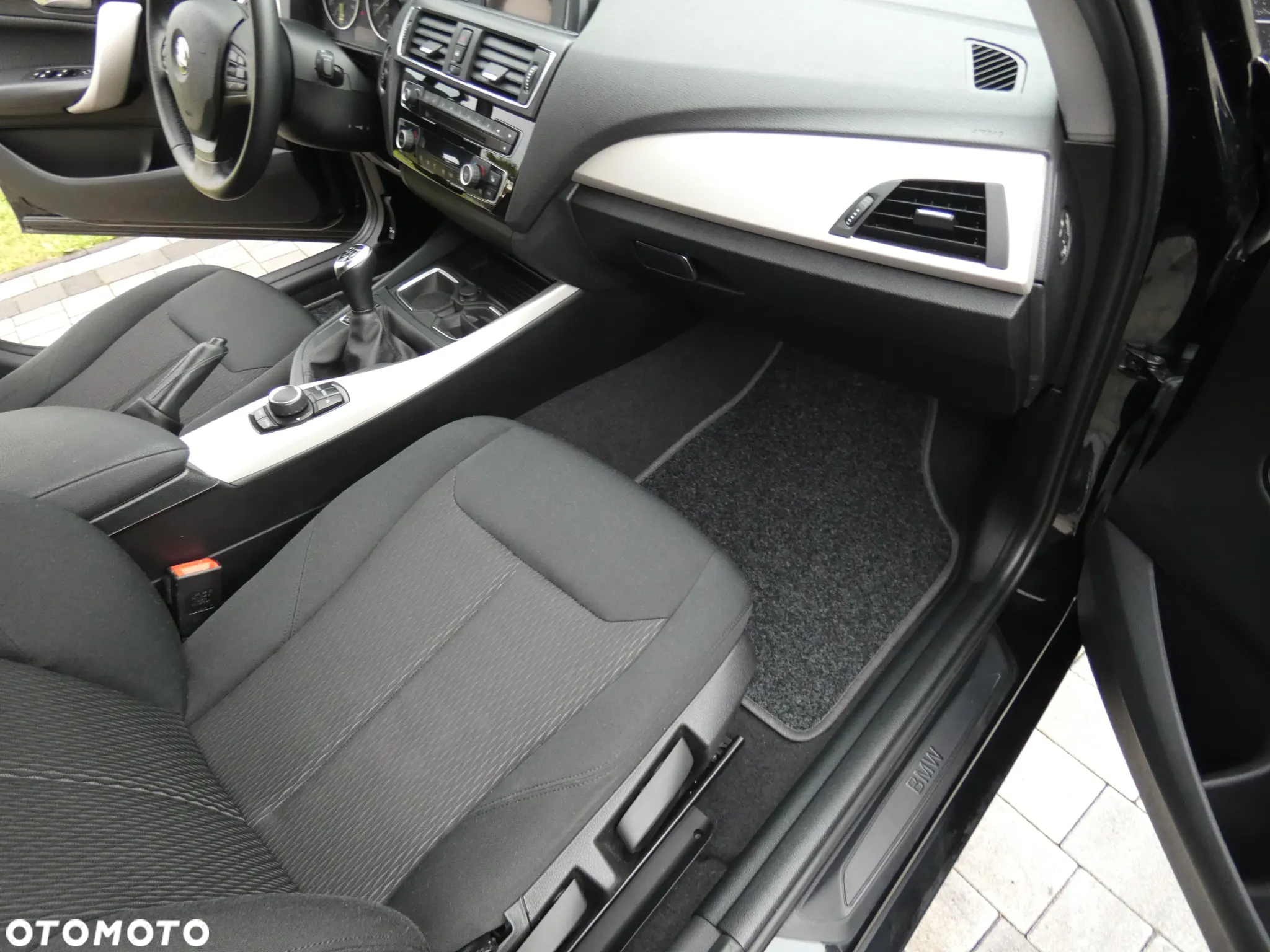 BMW Seria 1 - 18