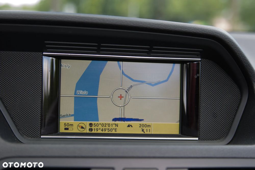 Mercedes-Benz Klasa E 200 CGI BlueEFFICIENCY Automatik Elegance - 21