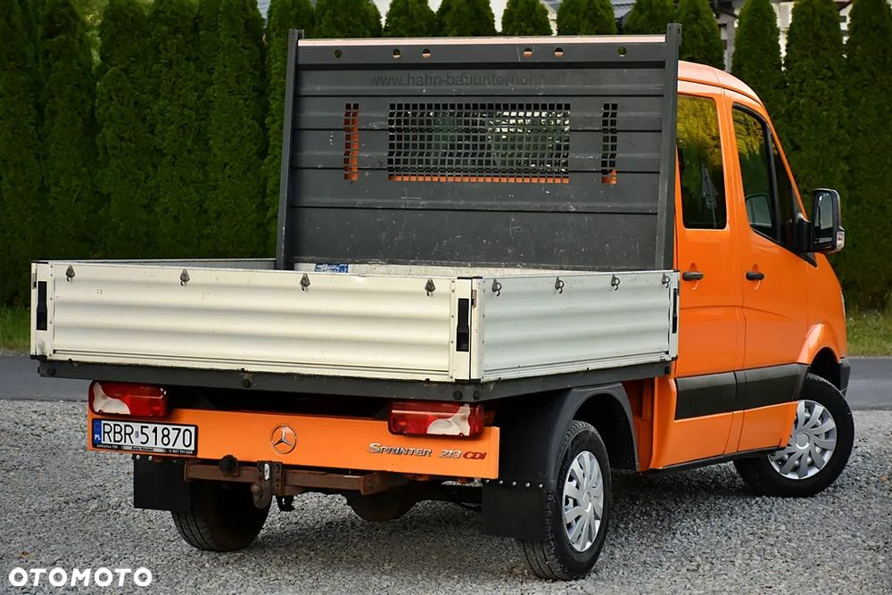 Mercedes-Benz Sprinter - 12
